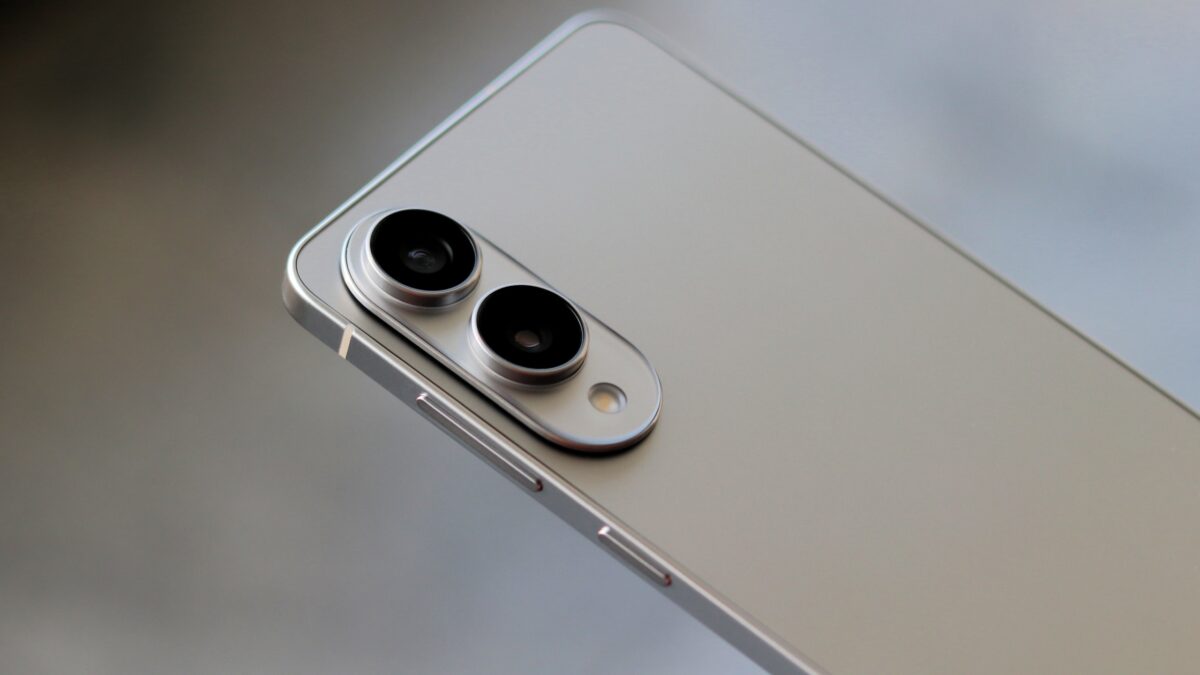 iPhone 17 Air kontra Samsung Galaxy S25 Edge – co przyniesie rywalizacja najcienniejszych smartfonów?